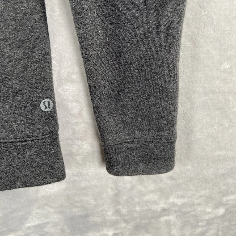Lululemon Sweater Womens Size 4 Open Back Fleece Lined Crew Neck Pullover Casual